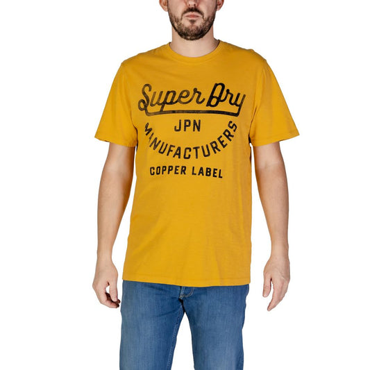 T-Shirt by Superdry for men in cotton orange showcases a fashionable silhouette, elegantly detailed with a fashionable and crew neckline for a sophisticated, high-fashion look.