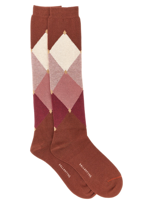 Socks by Ballantyne for women in stretch polyamide cotton red & patterned features an utilitarian chic finish from the Women's Stretch Polyamide Cotton Socks collection, offering an utilitarian chic fit that ensures sophisticated comfort.