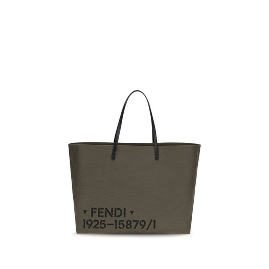 Large Shoulder Pouch Bag by Fendi for men in polyester cotton canvas & calfskin leather bicolour, black, palladium & print features a effortless chic silhouette with a secure , ample , and versatile shoulder-strap & handle for a effortless chic finish.