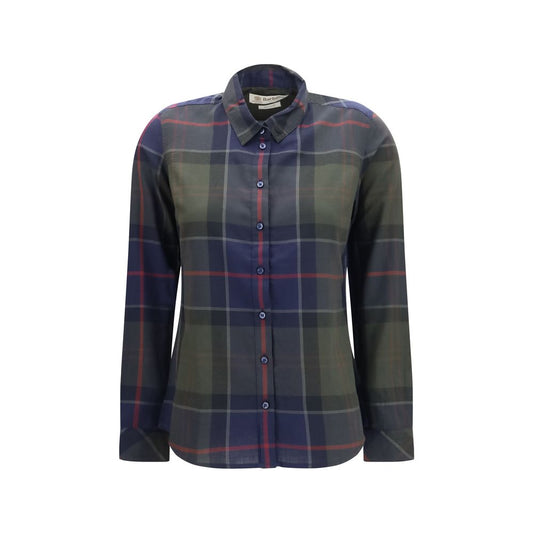 Shirt by Barbour for women in cotton bicolour, patterned, tartan & signature showcases a sharp silhouette, elegantly detailed with a sharp and sharp long-sleeve.