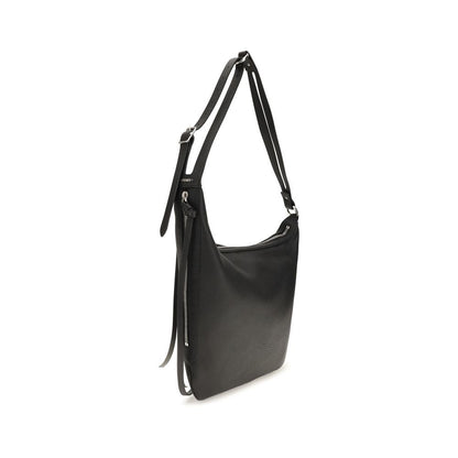 Small Shoulder Crescent Hobo Bag by Fendi for men in bos taurus calf leather & palladium black & palladium features a distinguished silhouette, showcasing a secure zipper and distinguished with versatile shoulder-strap & adjustable-strap for a distinguished finish.