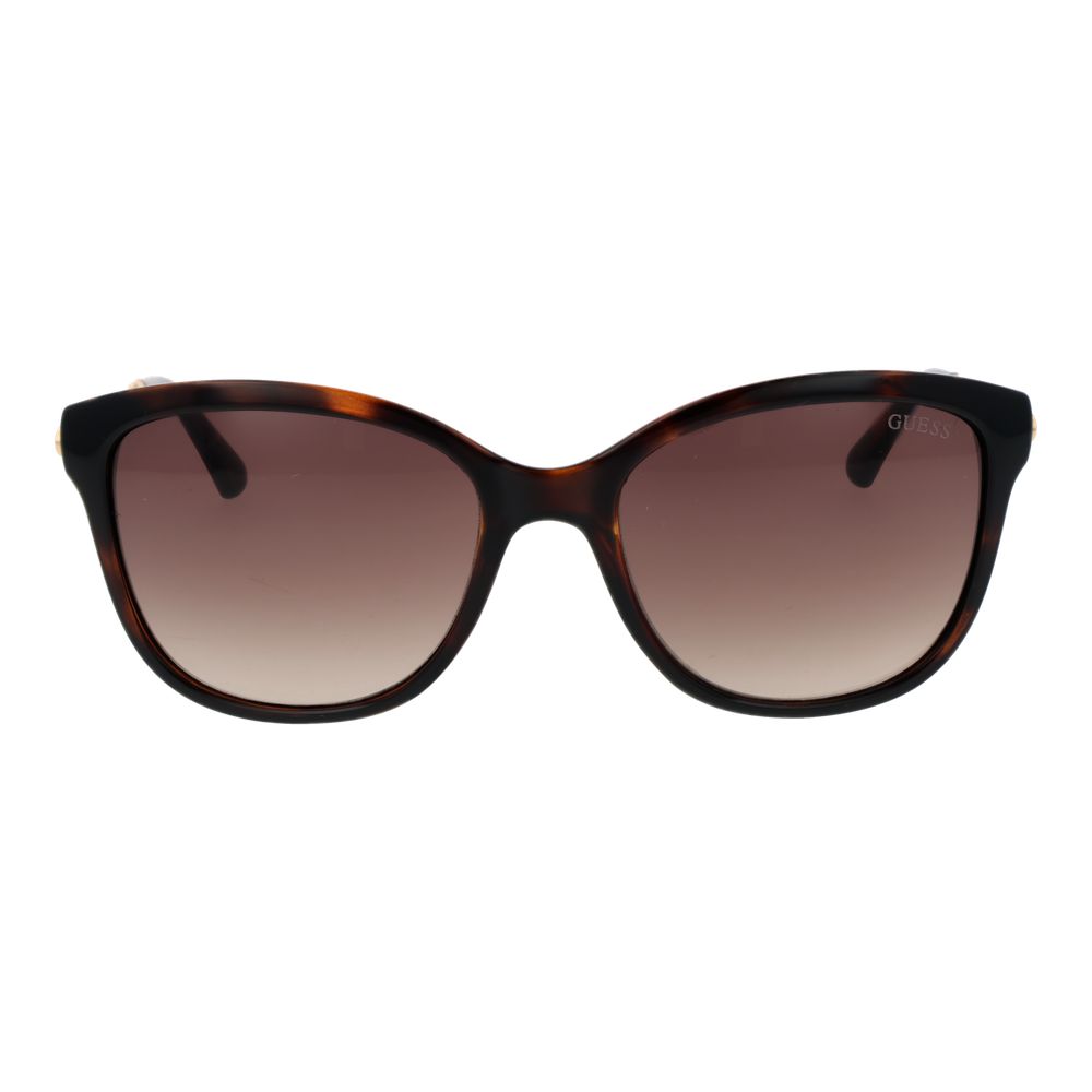 Sunglasses by Guess for women in cotton gradient & brown features an effortlessly chic butterfly full-rim frame design with brown coloured frame detailing and category-3-dark-tint gradient lens for a effortlessly chic aesthetic.