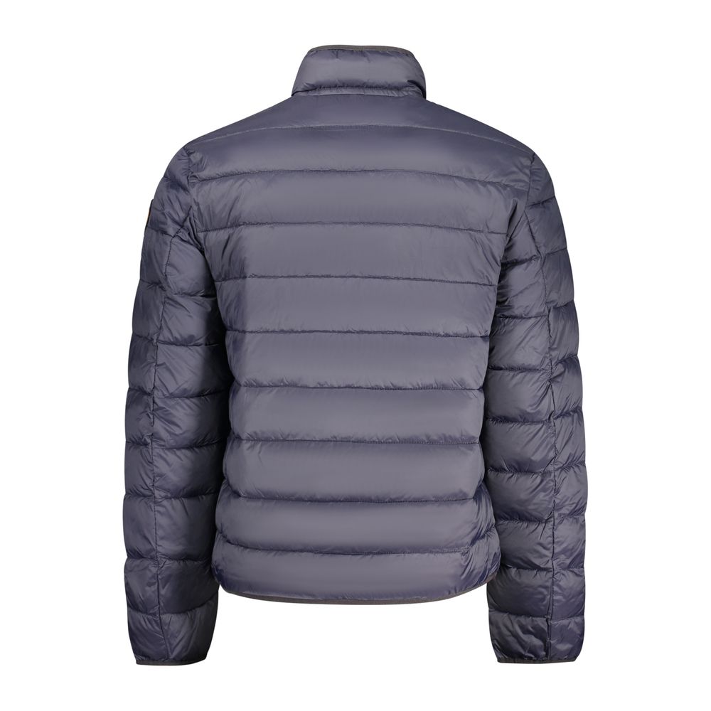 Jacket by Napapijri for men in polyamide blue & signature showcases a contemporary silhouette, detailed with a contemporary and premium pockets for a sophisticated finish.