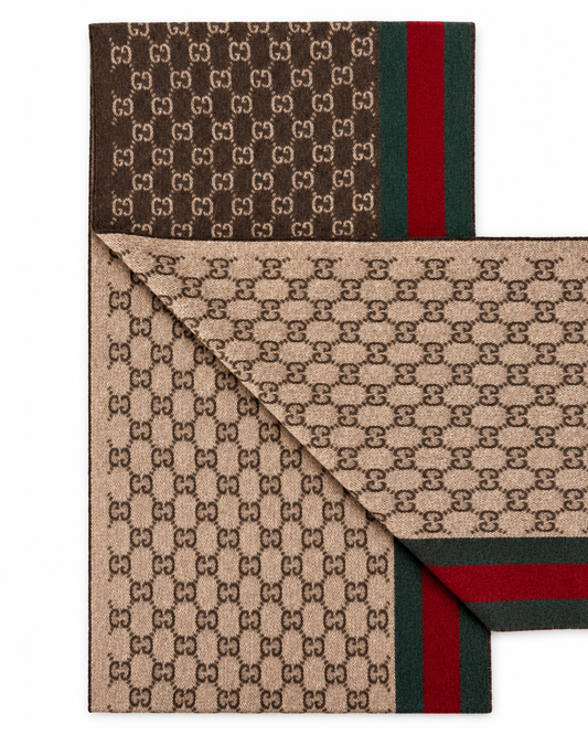 Scarf by Gucci for unisex in cashmere beige, brown, green, red, patterned, signature, monogram & striped presents a cosy silhouette, artfully capturing the sophisticated design and premium aesthetic of the Gg Cashmere Fringes Scarf.