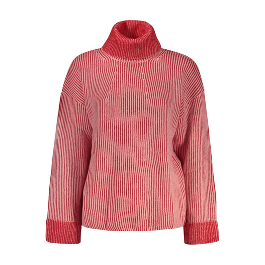 Sweater by Desigual for women in wool red showcases a discreet silhouette, finished with a discreet turtle neckline and for a discreet look.