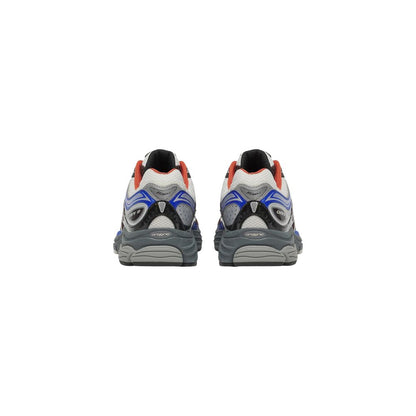 Athletic Sneakers by Saucony for women in mesh & rubber bicolour showcases an impeccable silhouette, defined by an impeccable athletic style design that perfectly captures the essence of the Women's Athletic Mesh & Rubber Sneakers.