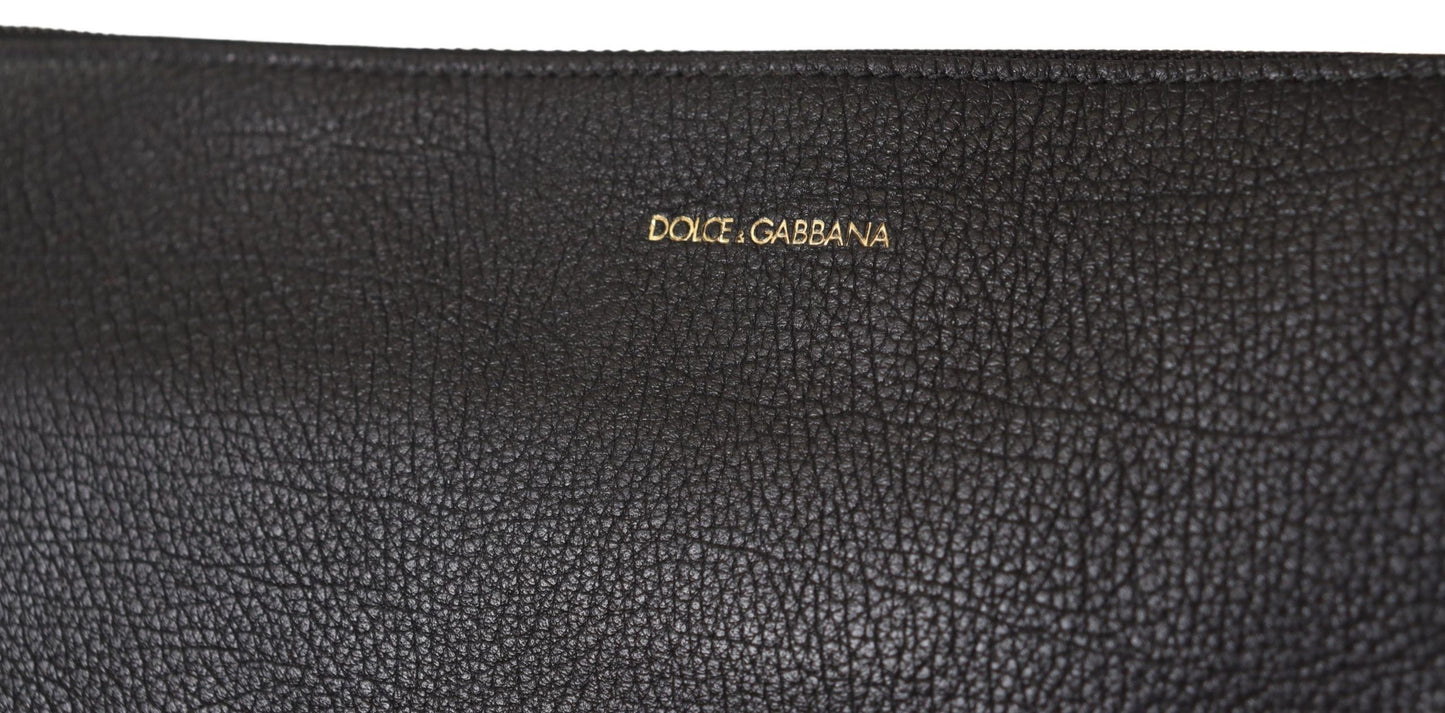 Large Travel Sling Shoulder Bag by Dolce & Gabbana for men in exotic leather black features a stately silhouette, showcasing a secure zipper, ample , and stately for a stately finish.