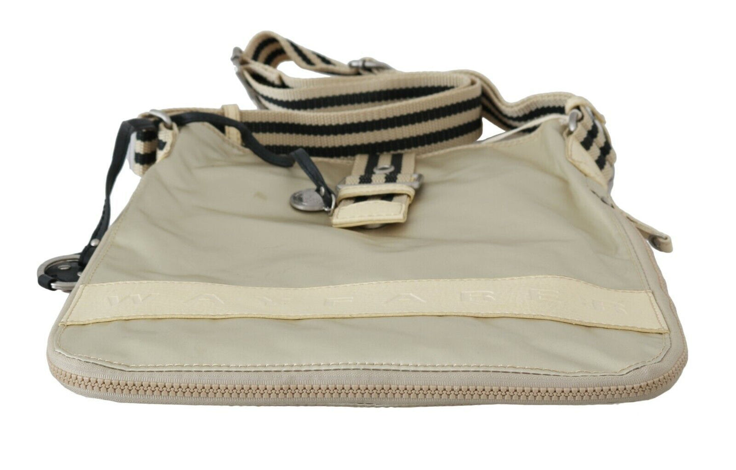 Tote Shoulder Bag by WAYFARER for women in fabric beige features a effortless sophistication silhouette, secured by a zipper with ample and versatile adjustable-strap & handle for a effortless sophistication finish.
