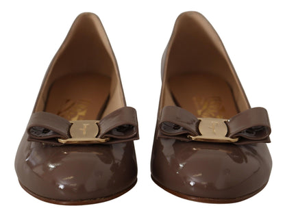 Low-Heel Pumps Heels by Salvatore Ferragamo for women in calf leather brown features an effortlessly chic silhouette from the City Women's Calf Leather Low-Heel Pumps Heels collection, showcasing a 3-cm-heel low-heel and effortlessly chic for a effortlessly chic look.