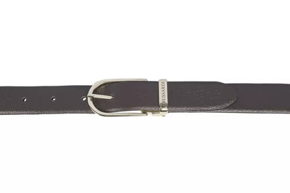 Belt by Trussardi for women in leather & metal brown features an distinguished design, perfectly showcasing the sophisticated craftsmanship of this distinguished Leather & Metal Belt.