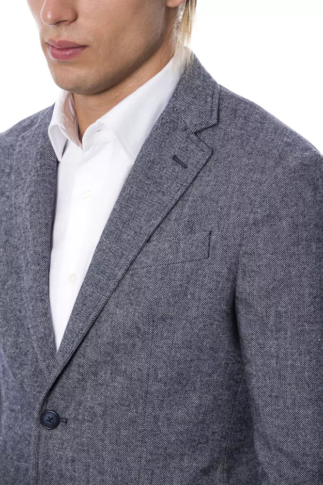 Blazer by Verri for men in polyester blue presents a distinguished silhouette, detailed with a distinguished and distinctive for a truly sophisticated finish.