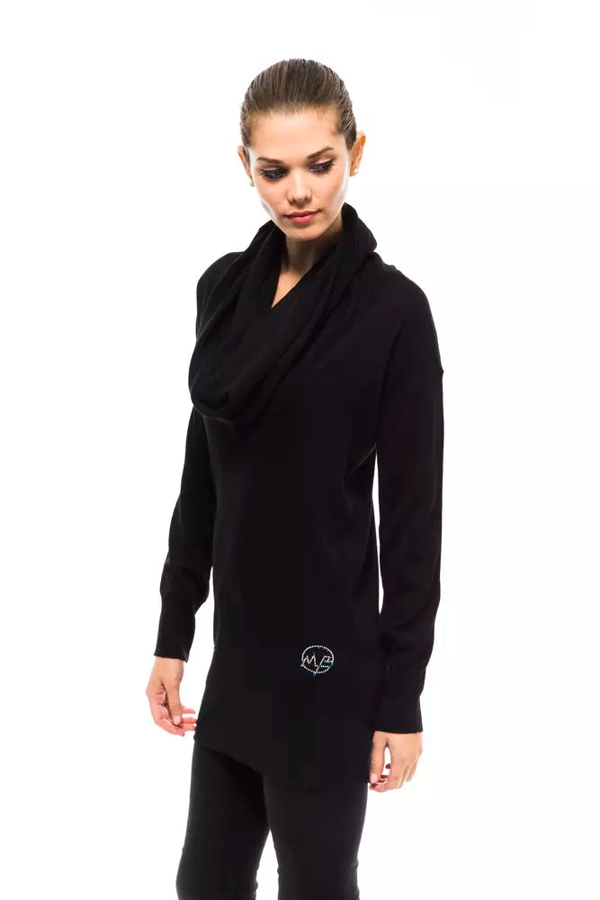 Sweater by Montana Blu for women in wool black showcases a sumptuous silhouette, artfully finished with a sumptuous high-collar neckline and for a sophisticated, sumptuous look.