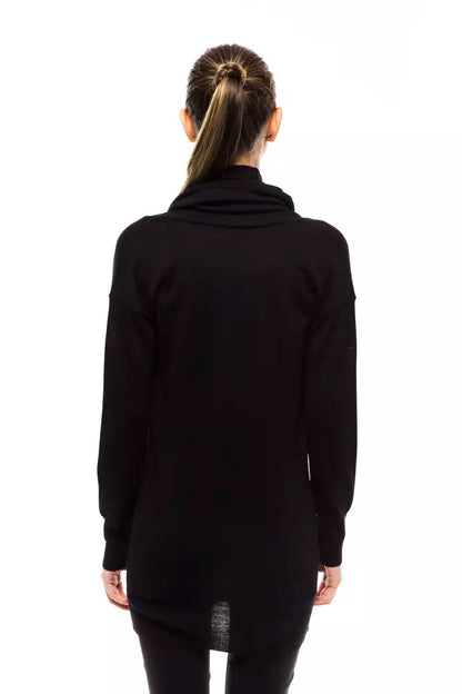 Sweater by Montana Blu for women in wool black features an polished silhouette, showcasing refined and a sophisticated for a truly polished finish.