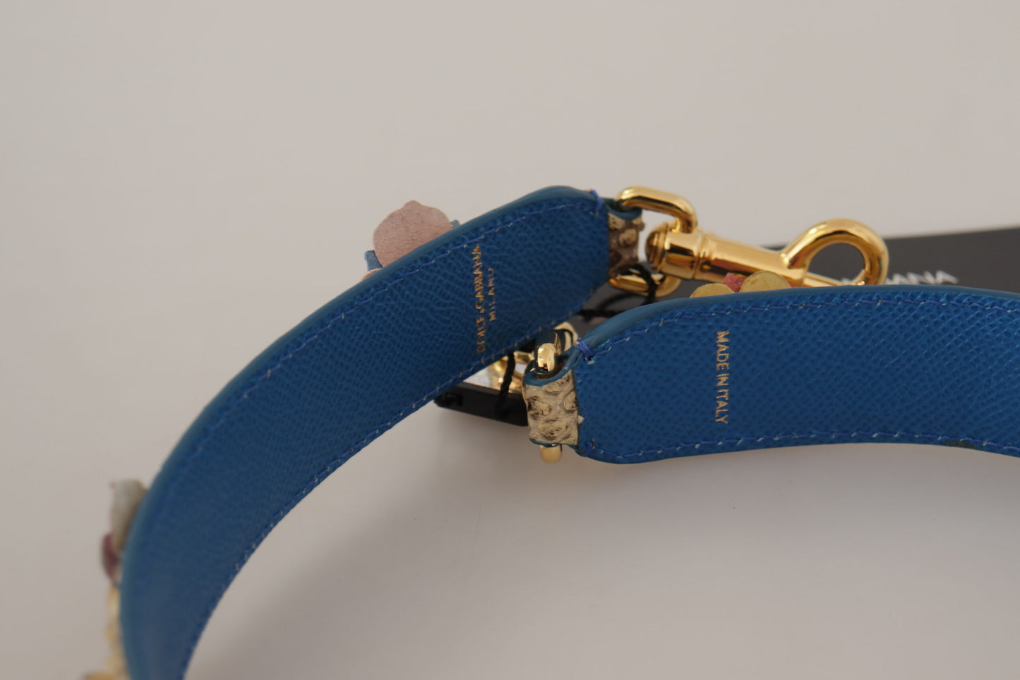 Shoulder Strap from Dolce & Gabbana for unisex in python leather beige, gold & floral features an on trend design from the Python Leather Shoulder Strap collection, highlighting a premium look.