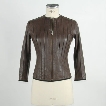 Jacket by Emilio Romanelli for women in leather brown features a smart silhouette, perfectly accentuated by its unique and functional for a smart finish.