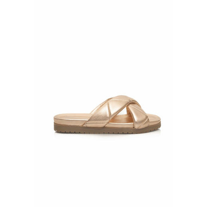 Flat Sandals by Cerruti 1881 for women in lambskin leather beige showcases a sculptural silhouette as Women's Lambskin Leather Flat Sandals, defined by a sculptural flat and sculptural for a sculptural look.