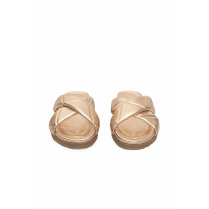 Flat Sandals by Cerruti 1881 for women in lambskin leather beige features an statuesque Women's Lambskin Leather Flat Sandals silhouette with a refined flat and elegant .
