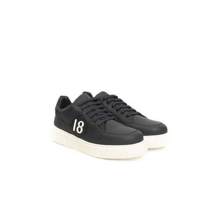 Sneakers by Cerruti 1881 for men in cowhide blue features an sumptuous silhouette, showcasing the premium Men's Low Top Cowhide Sneakers in a sumptuous low-top style that offers a sumptuous finish for refined style.