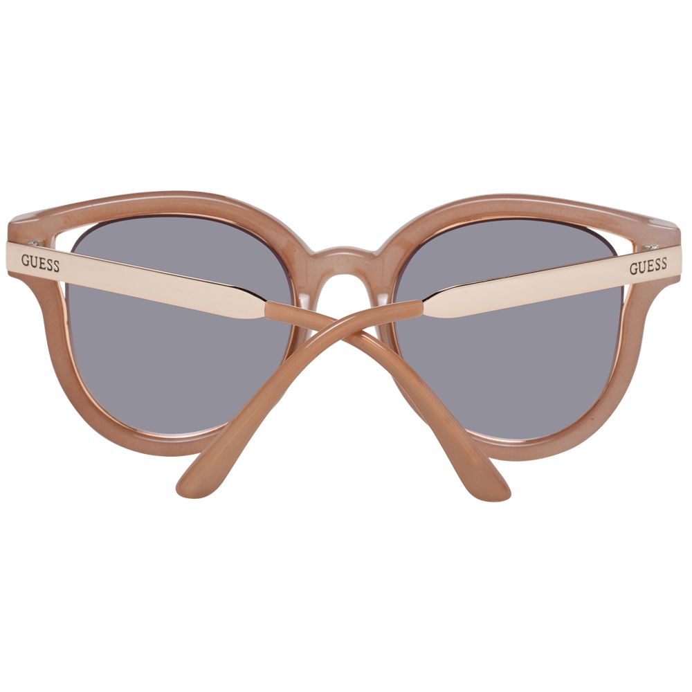 This Sunglasses by Guess for women in brown presents a sumptuous silhouette, showcasing a sumptuous butterfly full-rim frame design in brown coloured frame and high-performance mirrored category-3-dark-tint lens.