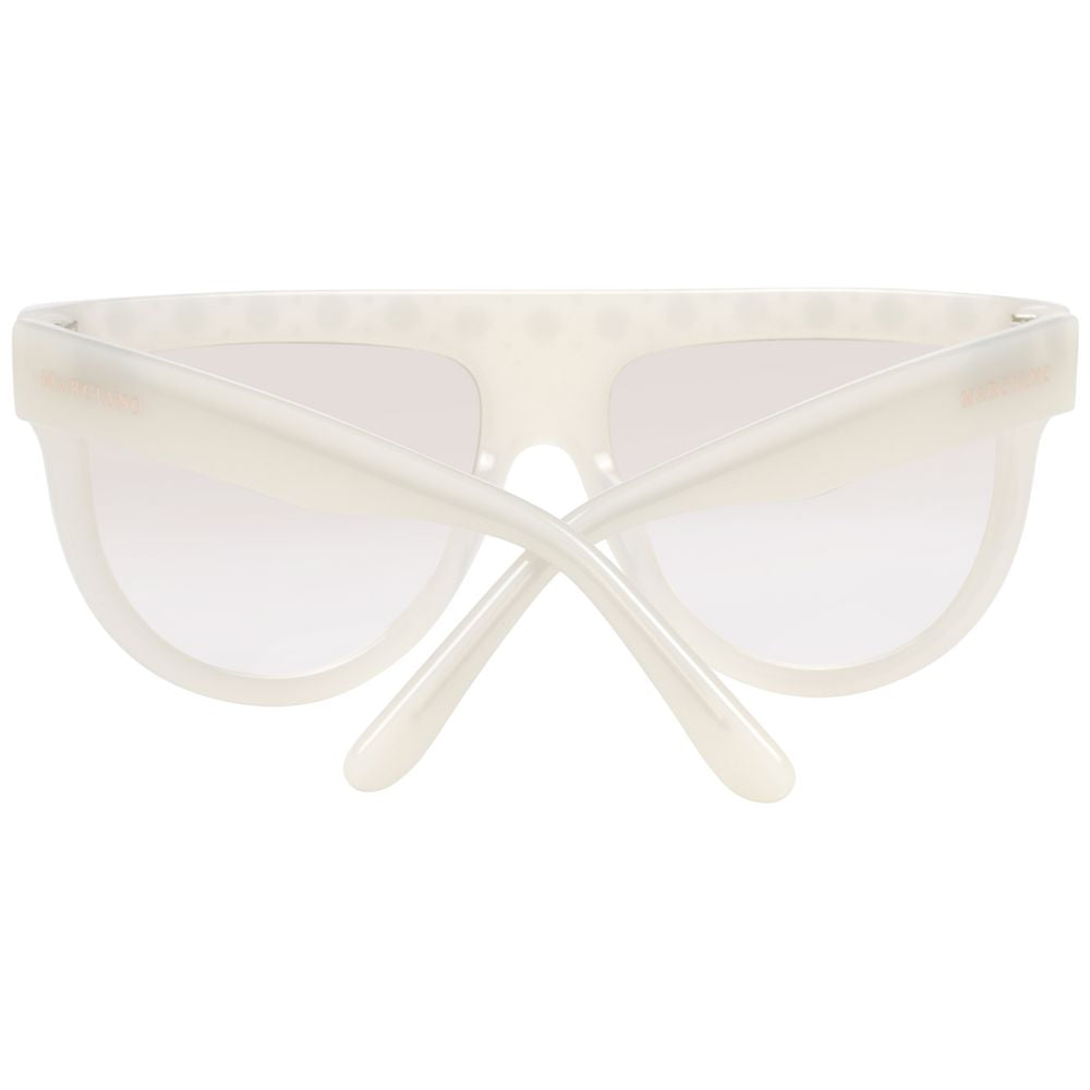 This Sunglasses by Marciano by Guess for women in plastic white presents a sumptuous silhouette, showcasing a sumptuous full-rim round frame design in white coloured frame and high-performance gradient category-2-medium-tint lens.