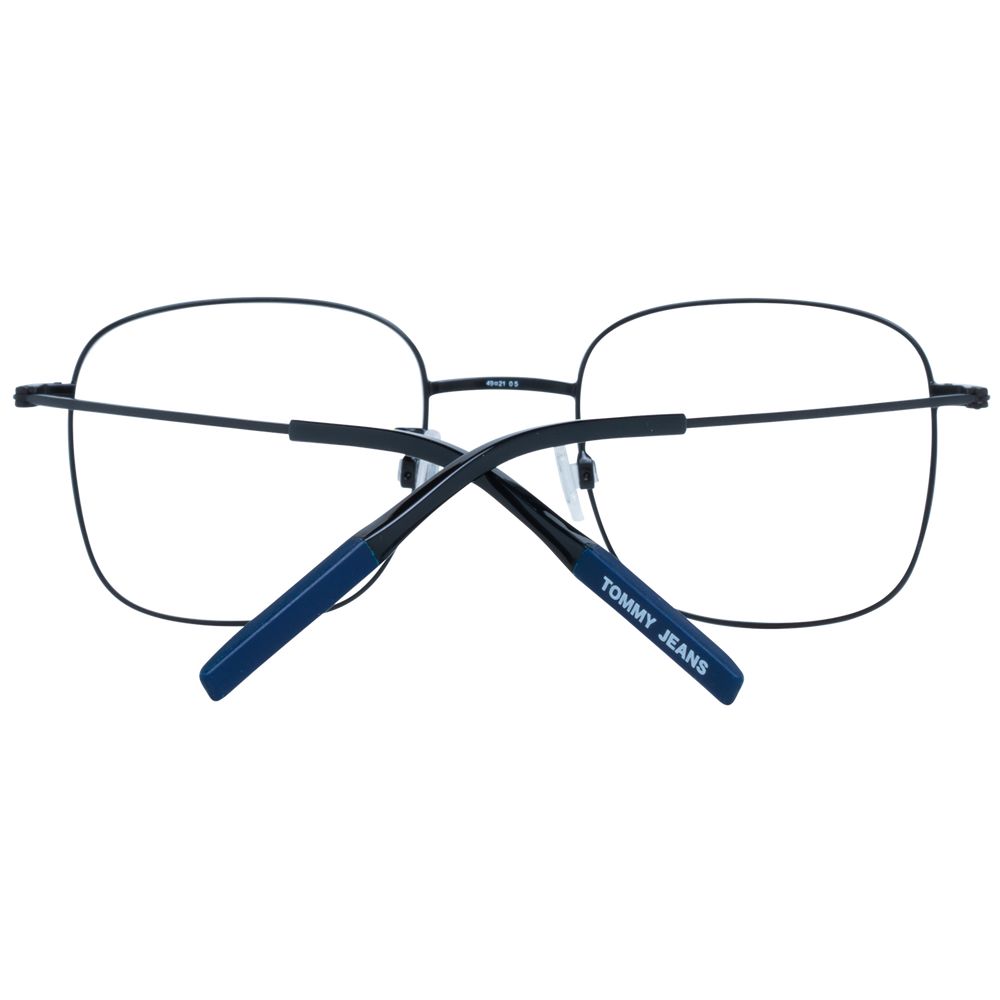 Eyeglasses Frames by Tommy Hilfiger for unisex in black showcases a reflective silhouette, artfully incorporating a sophisticated black coloured frame with a distinct full-frame frame design.