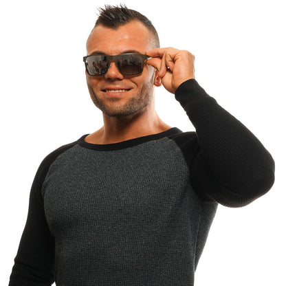 Sunglasses by Guess for men in gray features an ethereal rectangle full-rim frame design with gray coloured frame frames and non-polarized category-3-dark-tint lens for a ethereal finish.