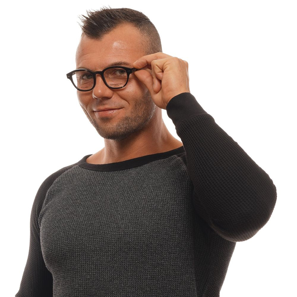 Eyeglasses Frames by Ermenegildo Zegna for men in stretch cotton and brown & horn showcases an refined full-frame frame design featuring a sophisticated brown coloured frame for an refined and refined aesthetic.