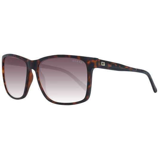 Sunglasses by Guess for men in brown features a sumptuous silhouette, showcasing a sumptuous full-rim square frame design in brown coloured frame with high-performance gradient category-3-dark-tint lens.