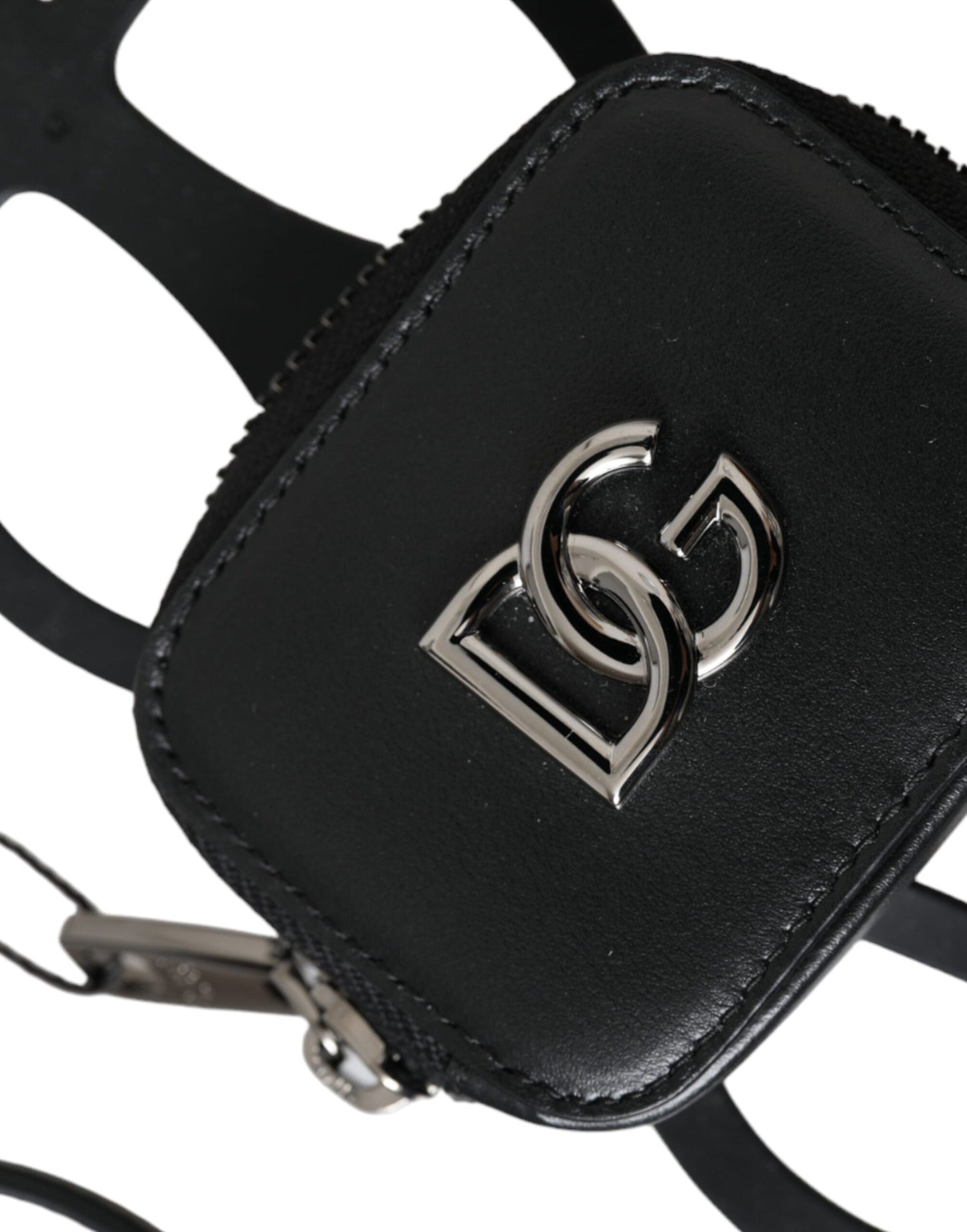 Wallet by Dolce & Gabbana for men in calfskin leather black showcases a discerning silhouette, artfully capturing the essence of Calfskin Leather Wallet with its functional coin-purse.