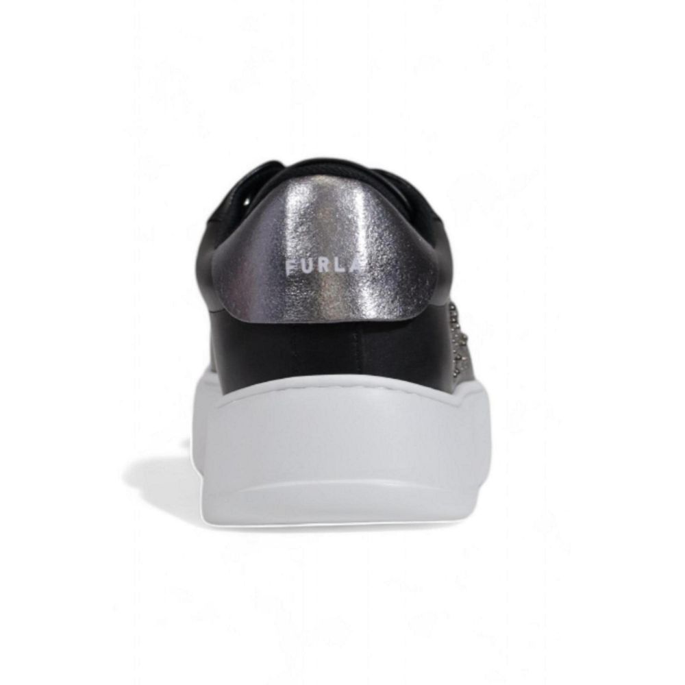 Sneakers by Furla for women in polethylene polyurethane leather black features a sumptuous design, perfectly showcasing the sumptuous casual style of this Women's Casual Polethylene Polyurethane Leather Sneakers.