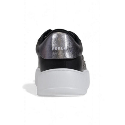 Sneakers by Furla for women in polethylene polyurethane leather black features a sumptuous design, perfectly showcasing the sumptuous casual style of this Women's Casual Polethylene Polyurethane Leather Sneakers.