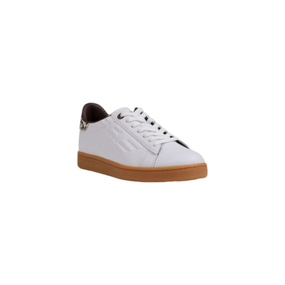 Sneakers by EA7 Emporio Armani for women in leather beige features an sumptuous silhouette, showcasing the premium Women's Casual Leather Sneakers in a sumptuous casual style that offers a sumptuous finish for refined style.
