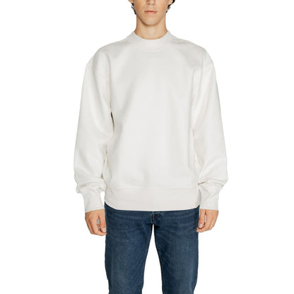 Sweater by Calvin Klein Jeans for men in stretch polyester cotton white features an tactile silhouette, showcasing a sophisticated and tactile for a refined finish.