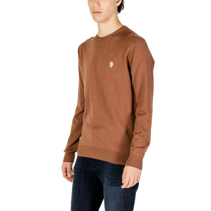 Sweater by U.S. POLO ASSN. for men in cashmere cotton blend beige showcases a downtown chic silhouette, artfully finished with a downtown chic and for a sophisticated, high-end look.
