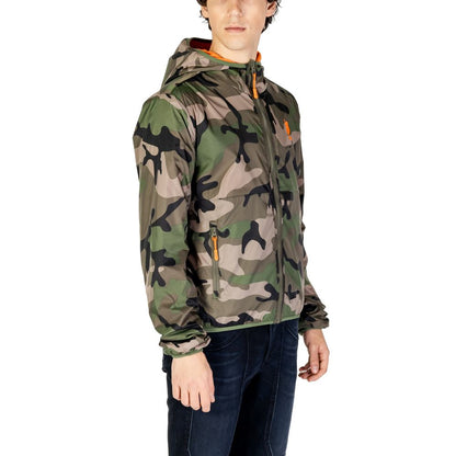 Hooded Jacket by U.S. POLO ASSN. for men in polyamide green showcases a contemporary silhouette, detailed with a contemporary hooded neckline and premium lightweight, pockets & hooded for a sophisticated finish.