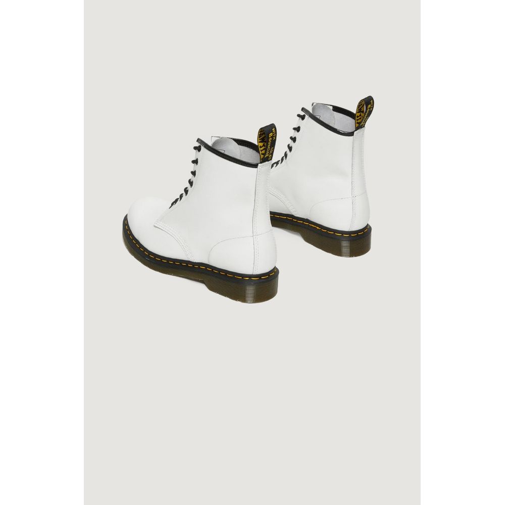 Lace-Up Ankle Boots by Dr. Martens for women in leather & rubber white features an dynamic silhouette, showcasing the dynamic Women's Leather & Rubber Lace-Up Ankle Boots design with its distinctive and elegant .