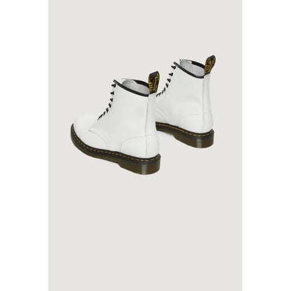 Lace-Up Ankle Boots by Dr. Martens for women in leather & rubber white features an dynamic silhouette, showcasing the dynamic Women's Leather & Rubber Lace-Up Ankle Boots design with its distinctive and elegant .