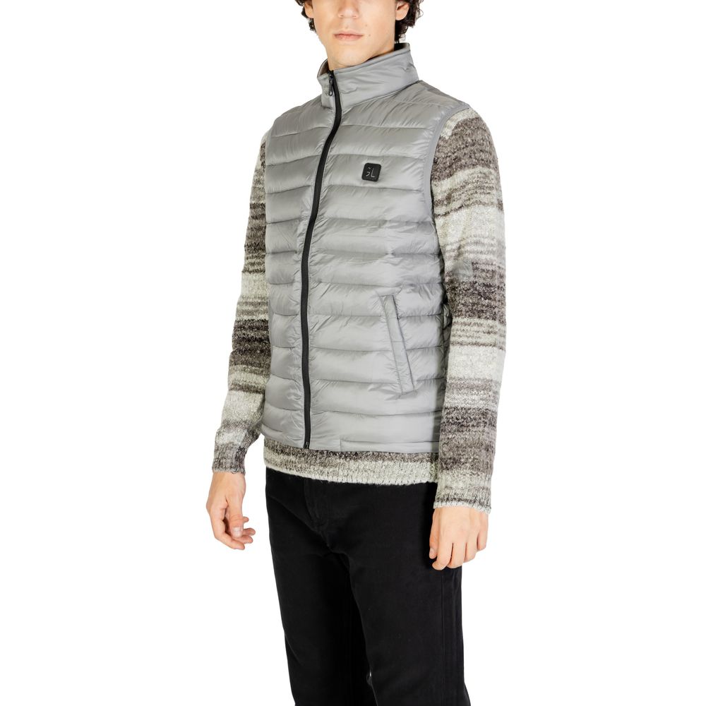 Jacket by Gianni Lupo for men in polyamide gray features an utilitarian silhouette with a refined , showcasing sophisticated for an utilitarian aesthetic.