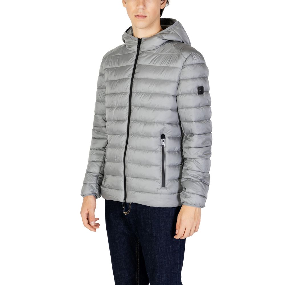 Jacket by Gianni Lupo for men in polyamide gray showcases a contemporary silhouette, detailed with a contemporary and premium for a sophisticated finish.