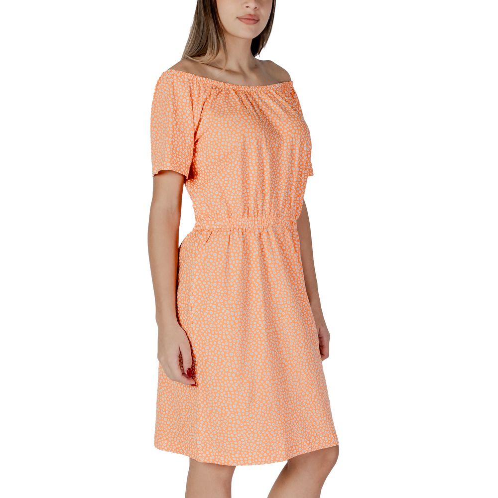 Dress by B.Young for women in stretch cotton orange features an eye catching silhouette with a sophisticated , elegant , and a refined short for a eye catching aesthetic.