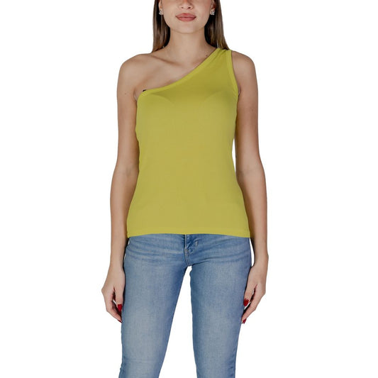 T-Shirt by B.Young for women in stretch cotton modal canvas yellow showcases a unassuming silhouette, artfully detailed with a refined asymmetric neckline and unassuming for a sophisticated, contemporary look.
