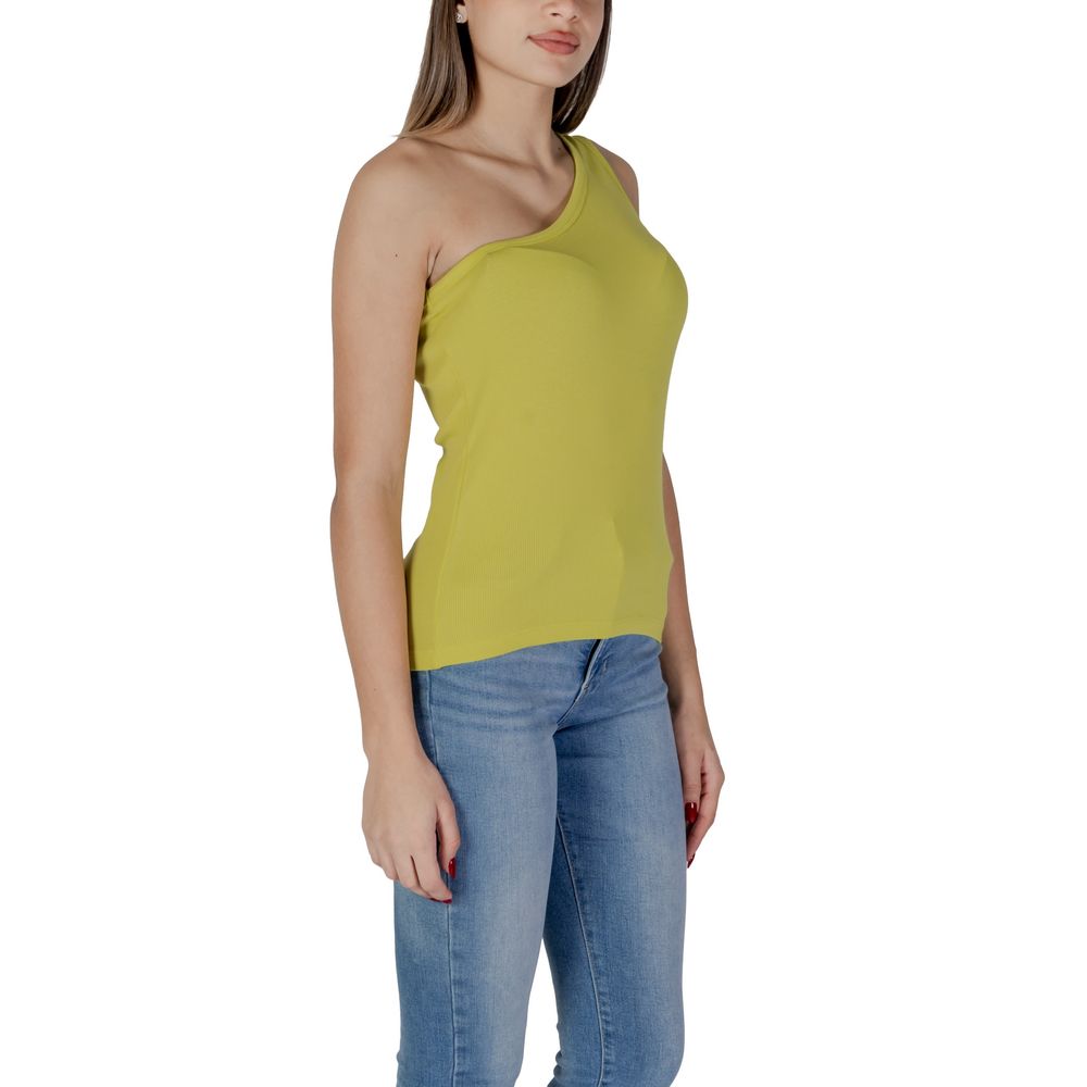 T-Shirt by B.Young for women in stretch cotton modal canvas yellow showcases a fashionable silhouette, elegantly detailed with a fashionable and asymmetric neckline for a sophisticated, high-fashion look.