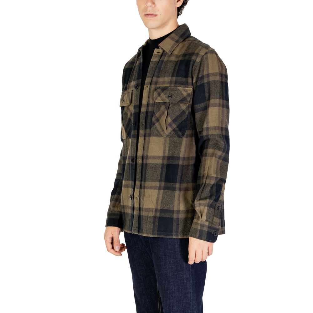 Shirt by Only & Sons for men in cotton green features an polished silhouette, showcasing a sophisticated and detail for a truly polished finish.