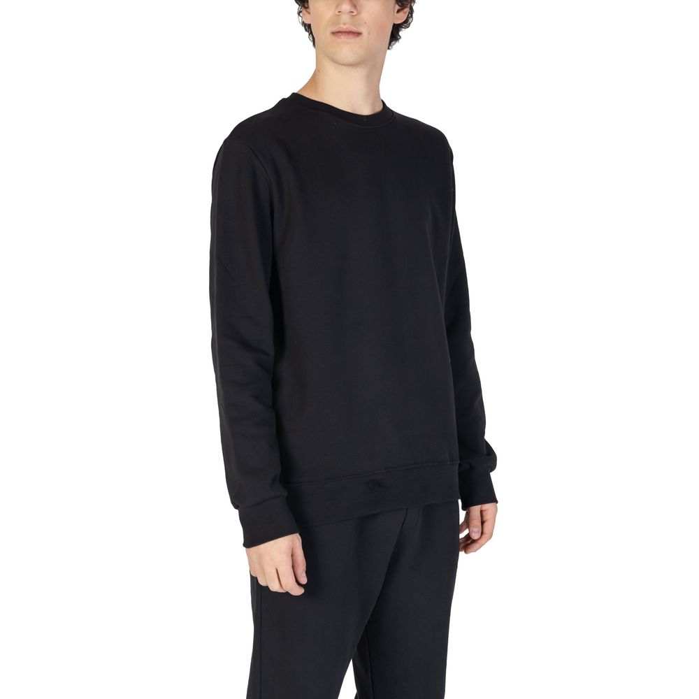 Sweater by Underclub for men in cotton black features an polished silhouette, showcasing refined and a sophisticated for a truly polished finish.