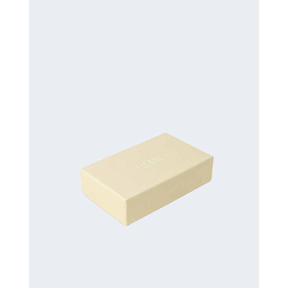 Keychain by Alviero Martini Prima Classe for women in stretch cotton and beige showcases a artisanal design, artfully incorporating , , and for a artisanal finish.