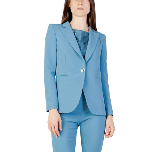 Suit by Rinascimento for women in polyester & brass turquoise showcases a tailored silhouette, artfully defined by its v-neck lapel notch-lapel neckline and tailored .