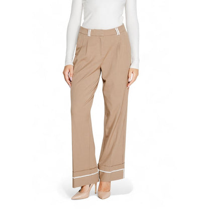 Pants by Only for women in stretch polyester & viscose brown features an understated silhouette, showcasing a sophisticated and long with a refined for an understated, polished aesthetic.