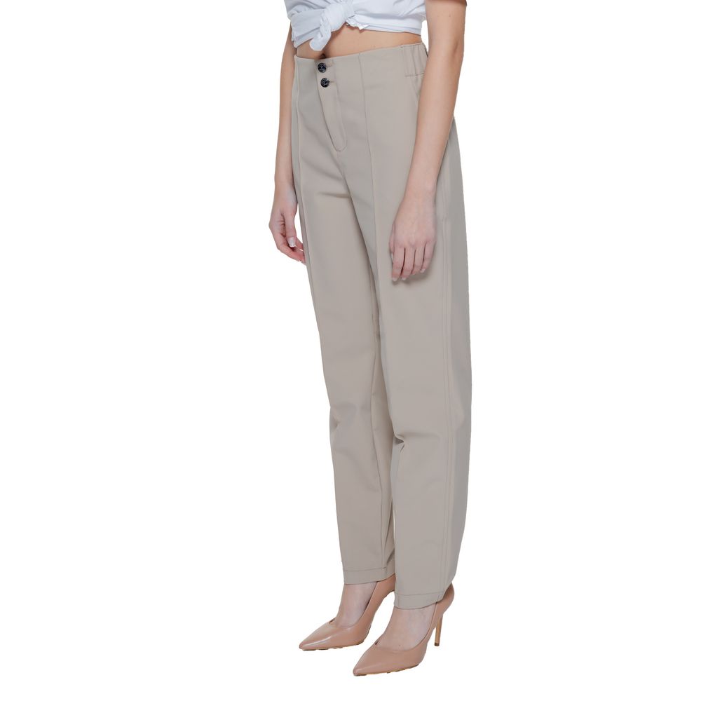 Pants by Street One for women in polyamide beige features a sleek silhouette with a sleek cigarette, a refined long, and a sophisticated finish.