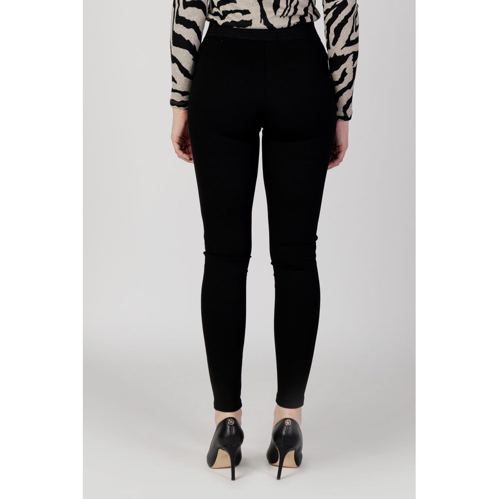 Pants by Only for women in polyamide viscose black features an understated silhouette, showcasing a sophisticated leggings and long with a refined for an understated, polished aesthetic.