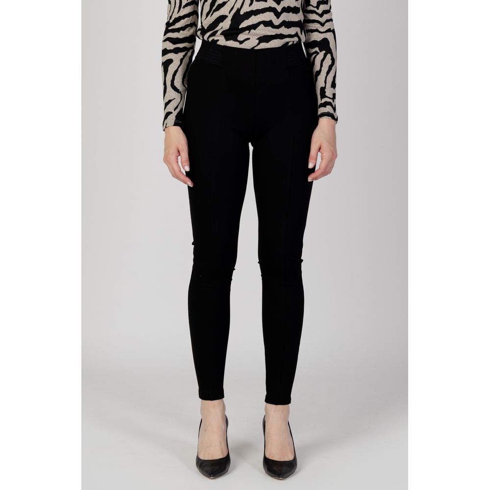 Pants by Only for women in polyamide viscose black features an on trend silhouette with a and leggings cut in an elegant long for a sophisticated look.
